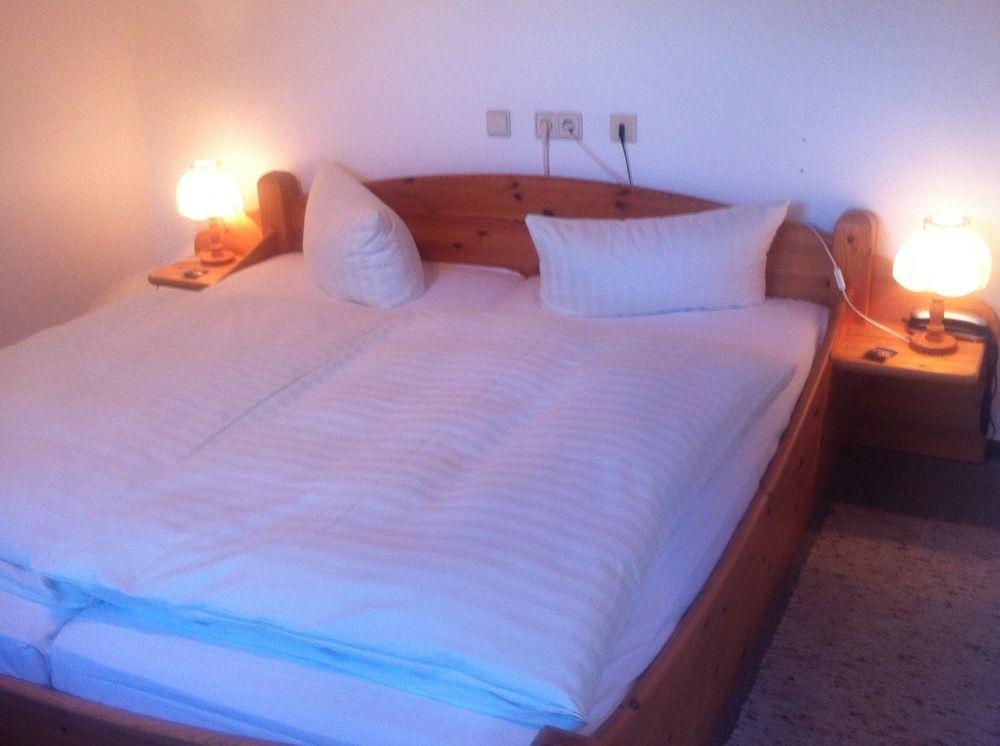 Hotel & Restaurant Zur Spreewaelderin Golßen Εξωτερικό φωτογραφία