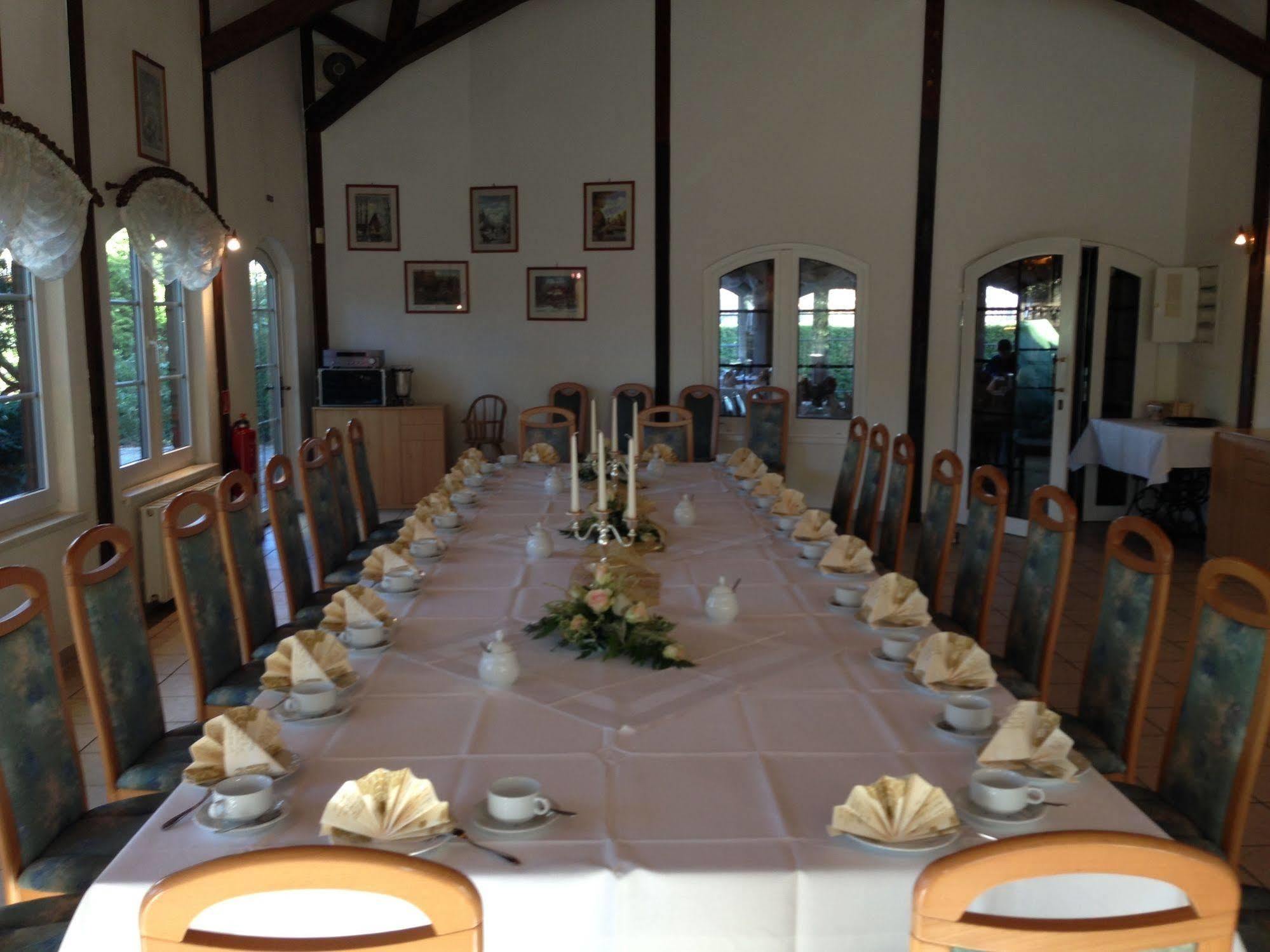 Hotel & Restaurant Zur Spreewaelderin Golßen Εξωτερικό φωτογραφία