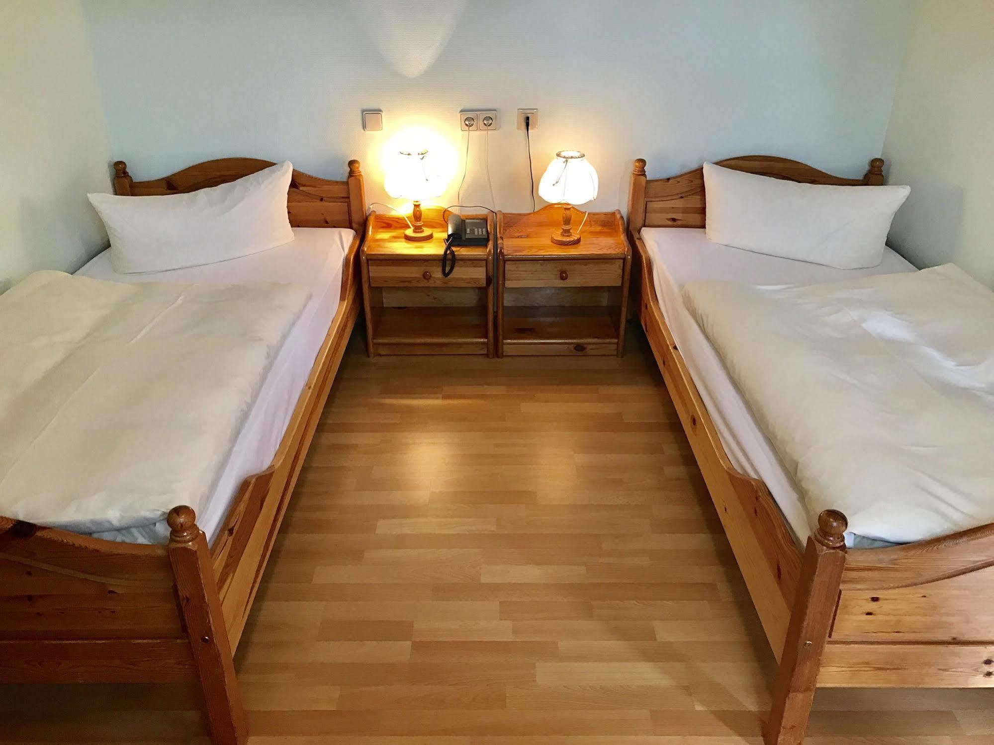 Hotel & Restaurant Zur Spreewaelderin Golßen Εξωτερικό φωτογραφία